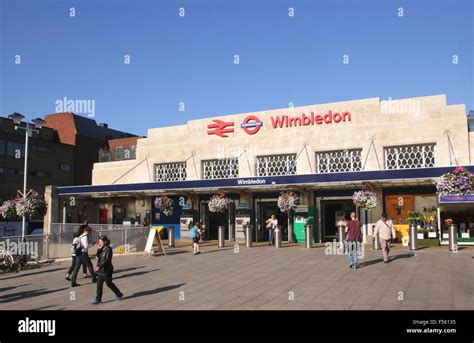 wimbledon train times today.